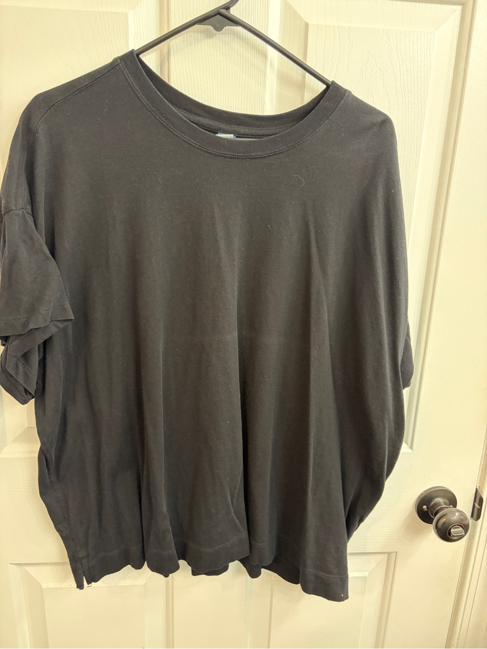 Women’s Old Navy, black short sleeve oversized tee